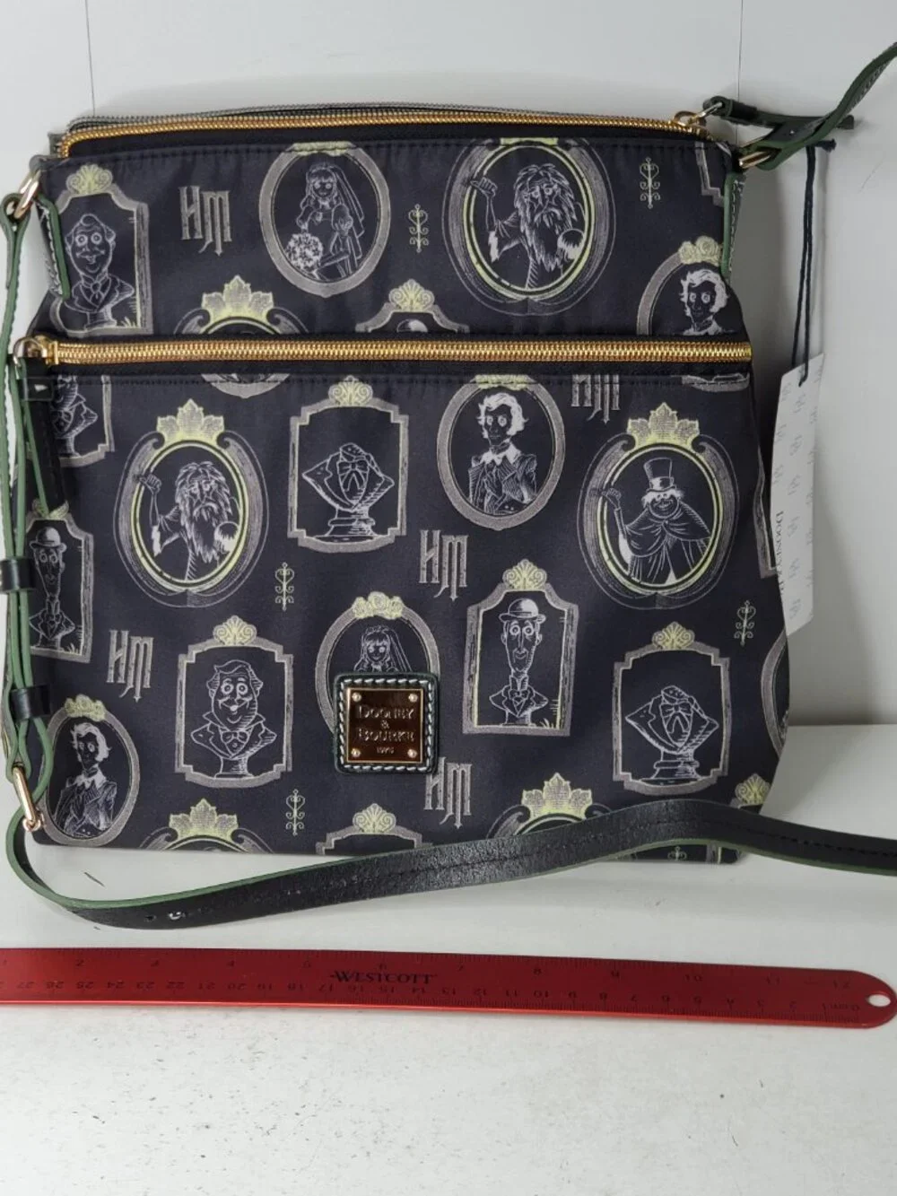 New Dooney Bourke Disney Haunted Mansion 2 Crossbody Bag Ghost Portrait Print - Picture 2 of 12